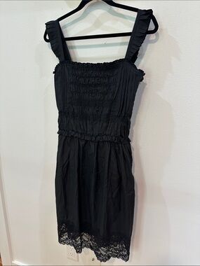 Laundry By Shelli Segal Black Sleeveless Lace-Hem Dress